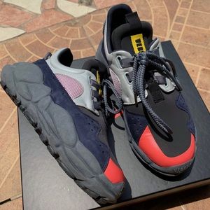 Versace Versus Sneakers